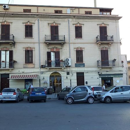 Agli Antichi Quartieri Apartments & Room Alcamo Luaran gambar